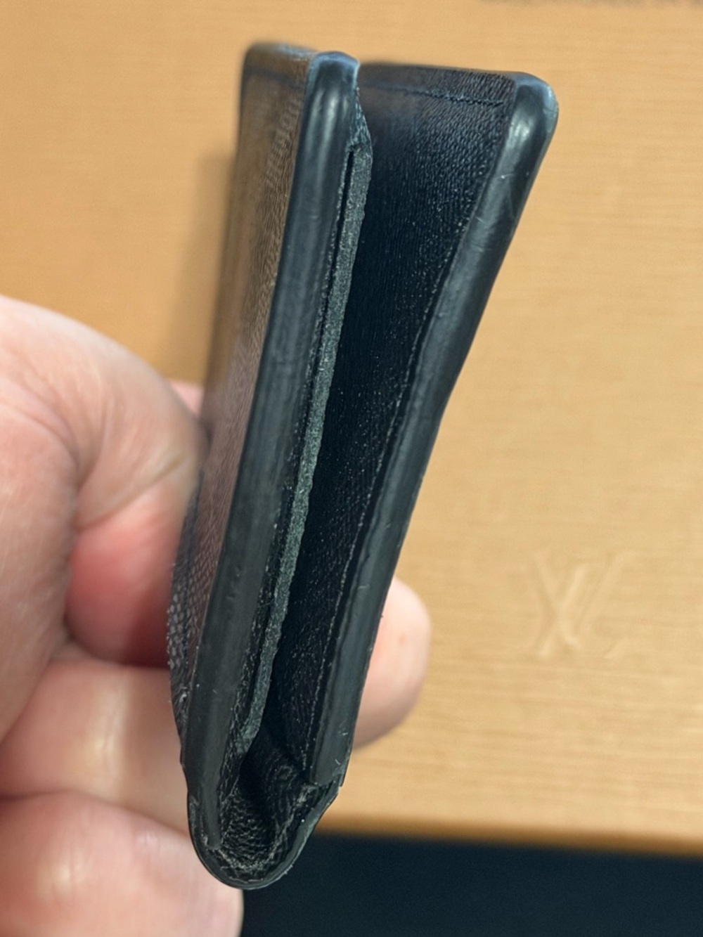 Louis Vuitton Damier Graphite Unisex Wallet - Picture 7 of 12